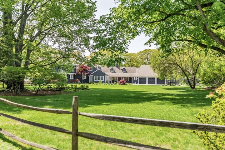 Property Photo:  25 Haven Way  MA 01915 