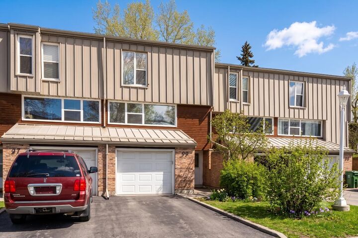 Property Photo:  99 Brae Glen Lane SW  AB T2W 1B6 