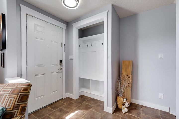 Property Photo:  2370 Bayside Road SW 6004  AB T4B 0N1 