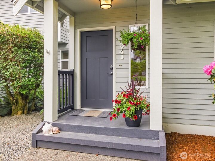 Property Photo: 12741 SE 279th Court WA 98030