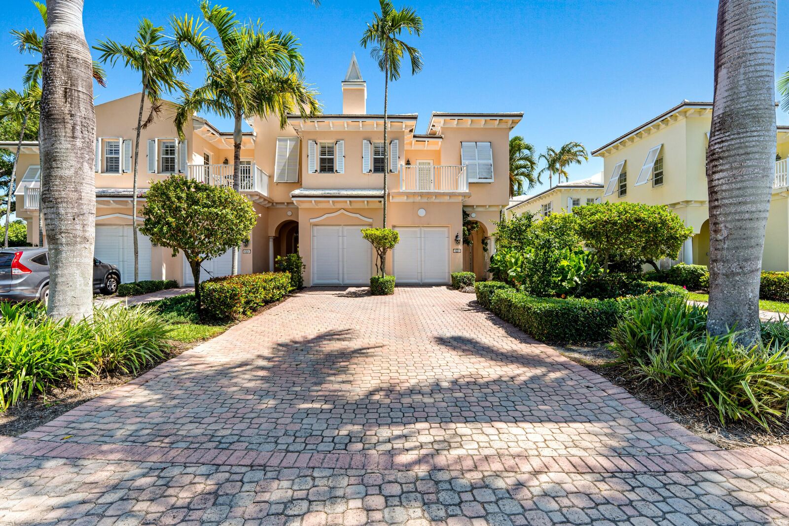 Property Photo:  790 Andrews Avenue B103  FL 33483 