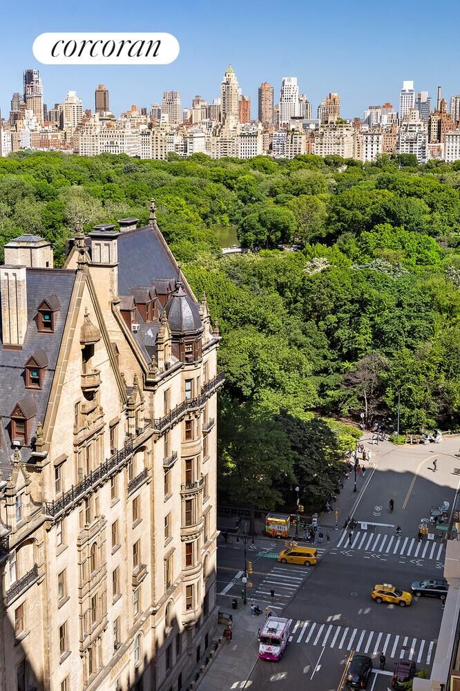 Property Photo:  12 W 72nd Street 20A  NY 10023 