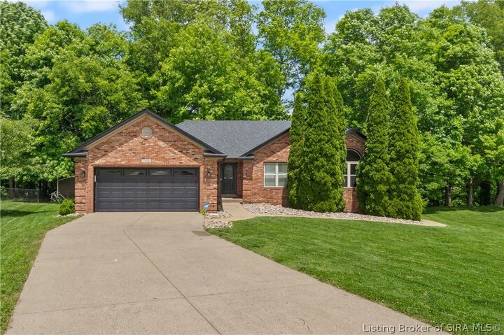 Property Photo: 1056 Brookstone Court IN 47122