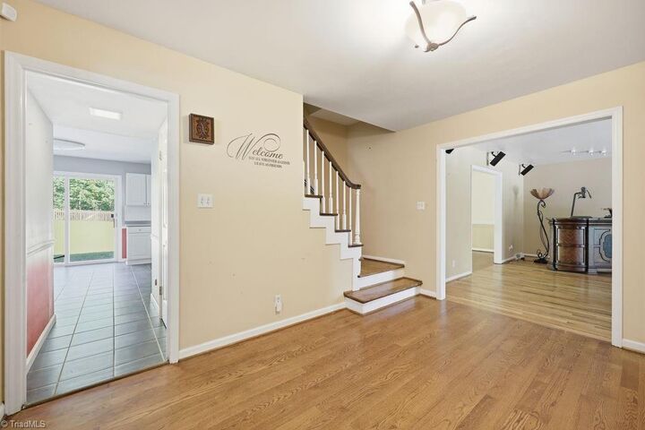 Property Photo:  1108 Gatehouse Road  NC 28262 