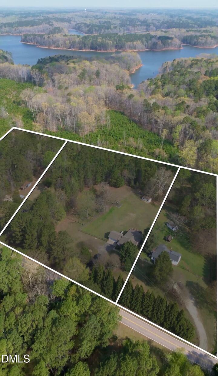 Property Photo:  13904 Possum Track Road  NC 27615 