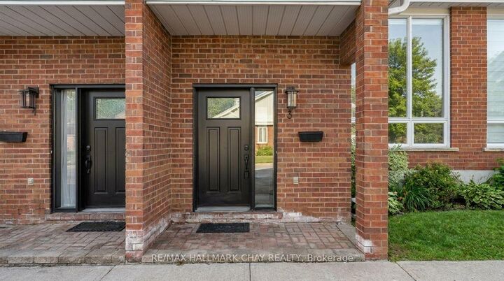 Property Photo: 355 Blake Street 3 ON L4M 1L1