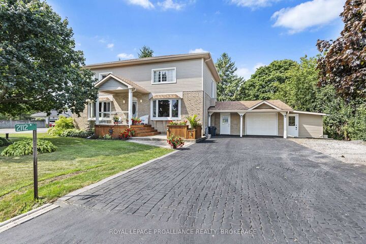 Property Photo: 2112 Burbrook Road ON K7L 4V4