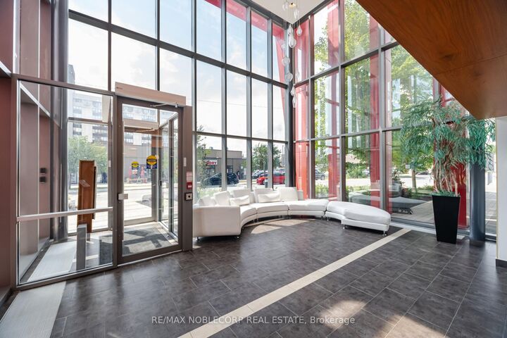 Property Photo: 15 James Finlay Way 624 ON M3M 0B3