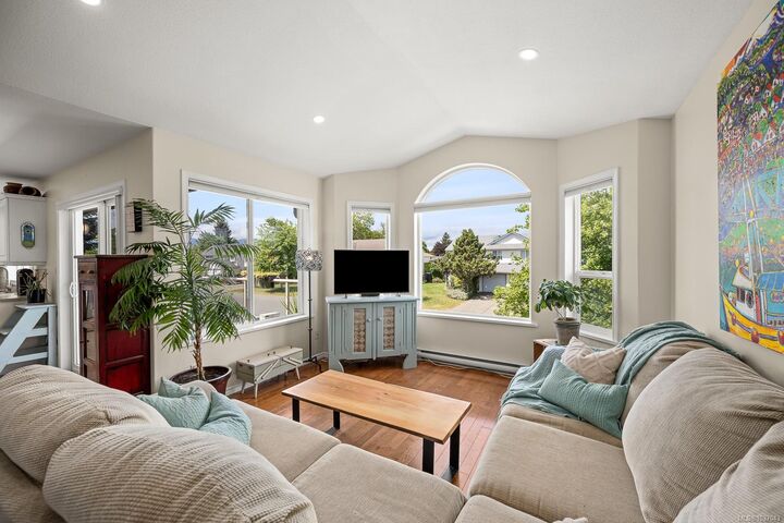 Property Photo:  2065 Hawk Dr  BC V9N 9B1 