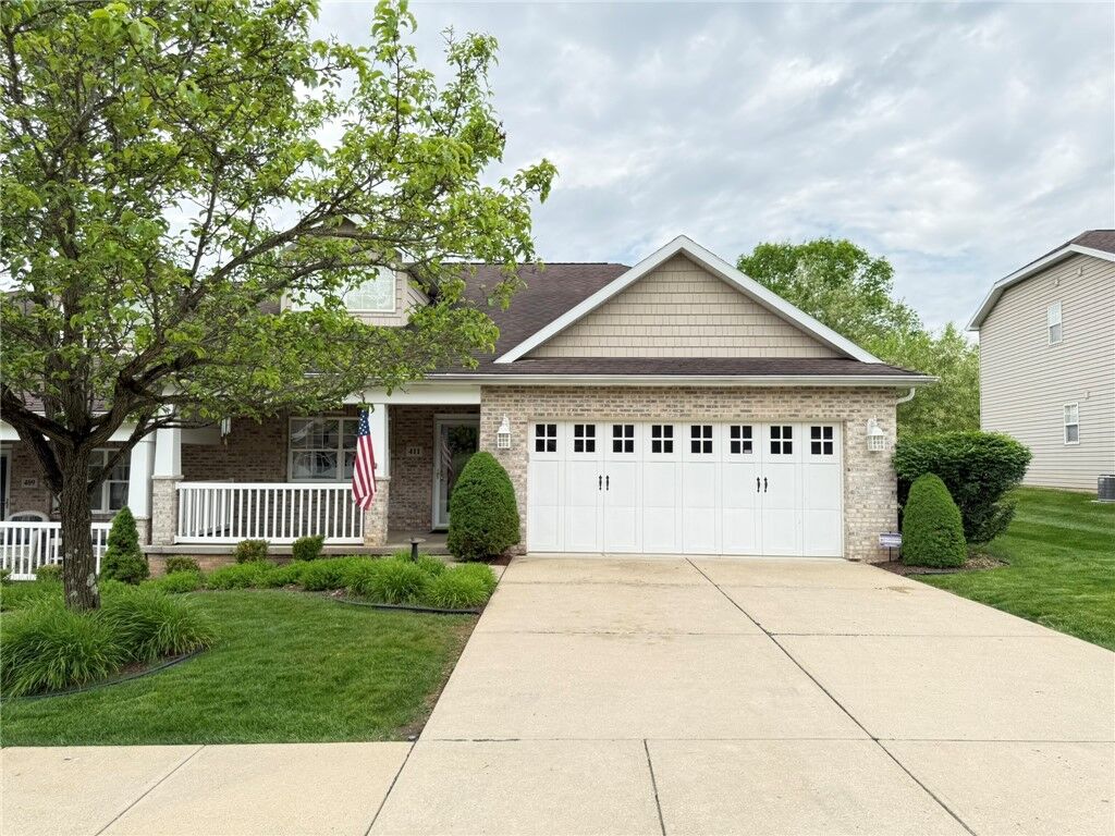 Property Photo:  411 Chestnut Ln  PA 15613 
