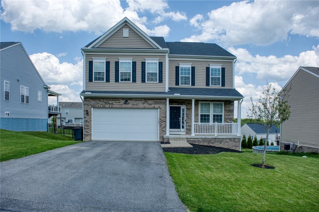 Property Photo: 3007 Sir Charles Dr PA 15057