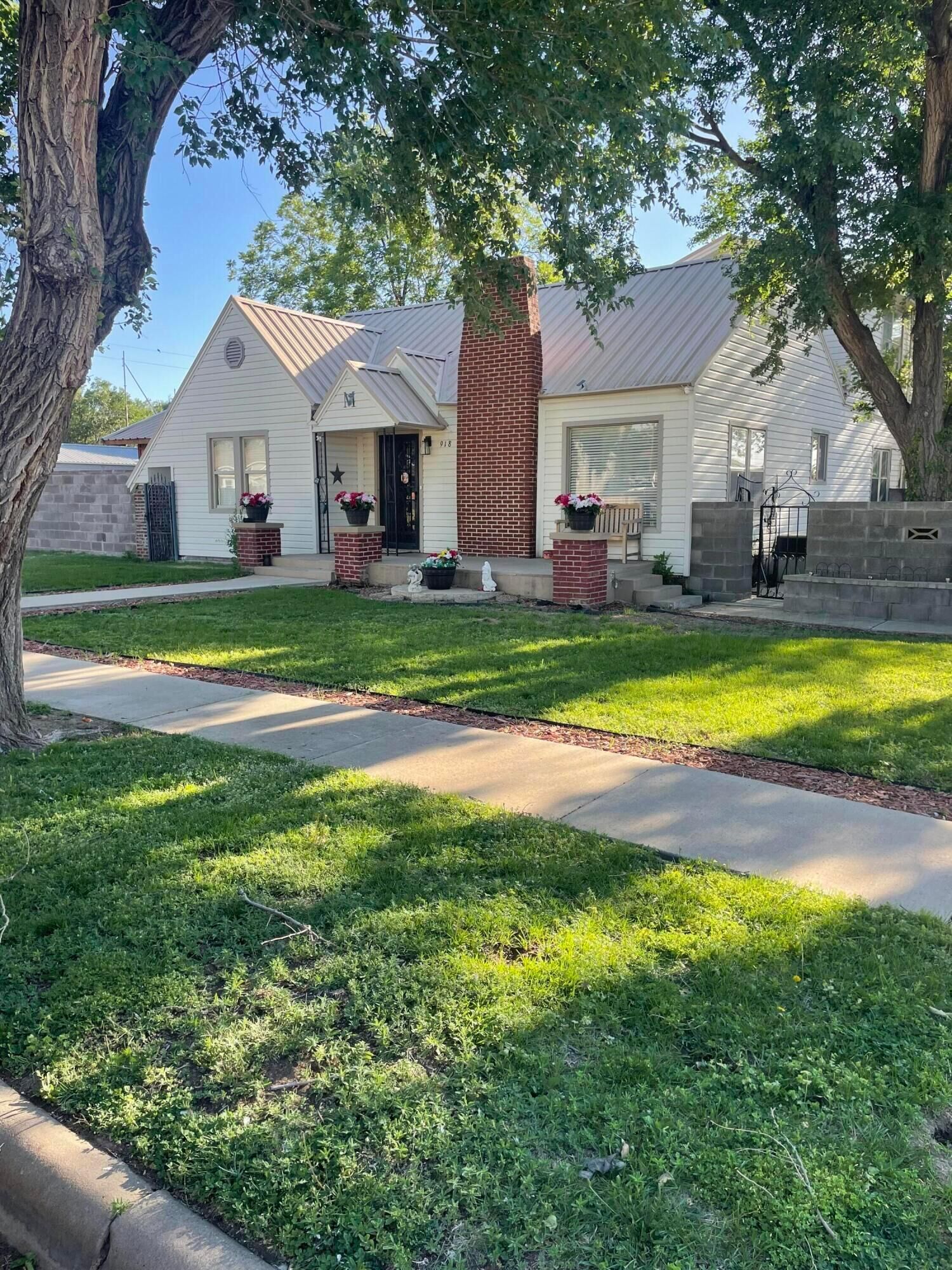 Property Photo:  918 Spruce Street  TX 79007 