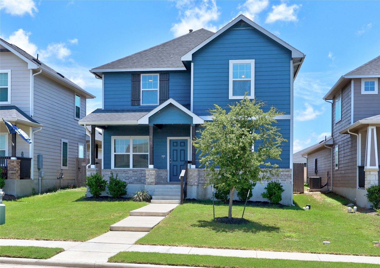 Property Photo: 117 Shenandoah Drive TX 78640