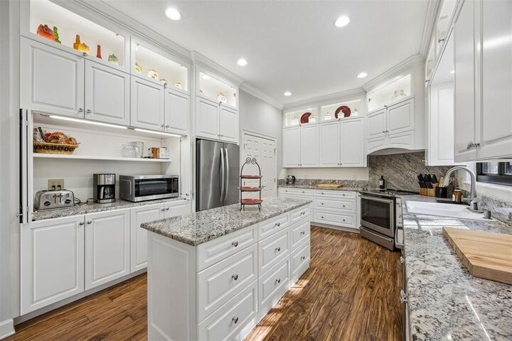 Property Photo: 184 River Oaks Drive FL 32034