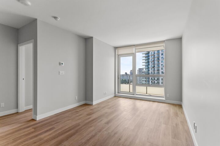 Property Photo:  567 Emerson Street 2010  BC V3J 0M8 