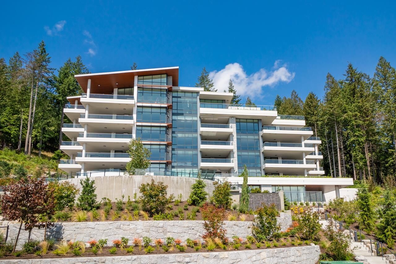 Property Photo: 2958 Burfield Place 302 BC V7S 0B2