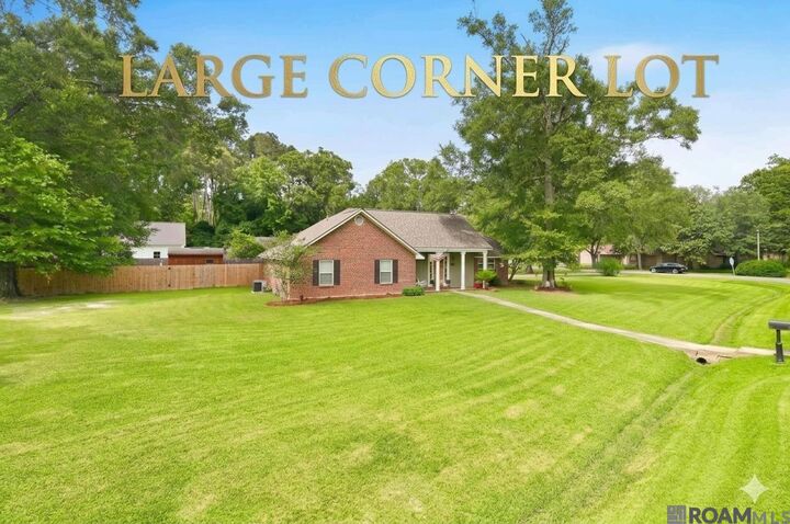 Property Photo: 16777 Buckner Dr LA 70739