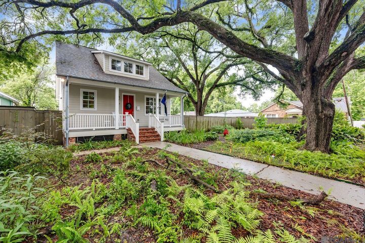 Property Photo:  1814 Wisteria St  LA 70802 