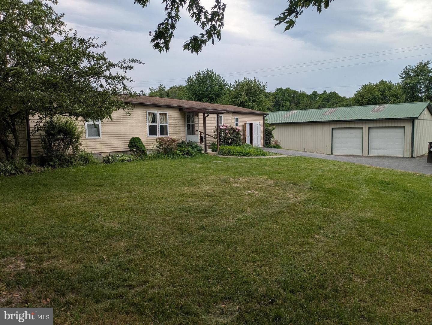 Property Photo: 4 Kansas Road PA 17040