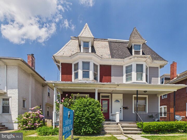 Property Photo:  2029 Penn Avenue  PA 19609 