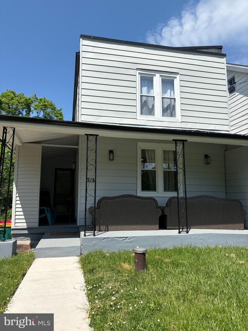 Property Photo: 326 Vinemont Road PA 17569