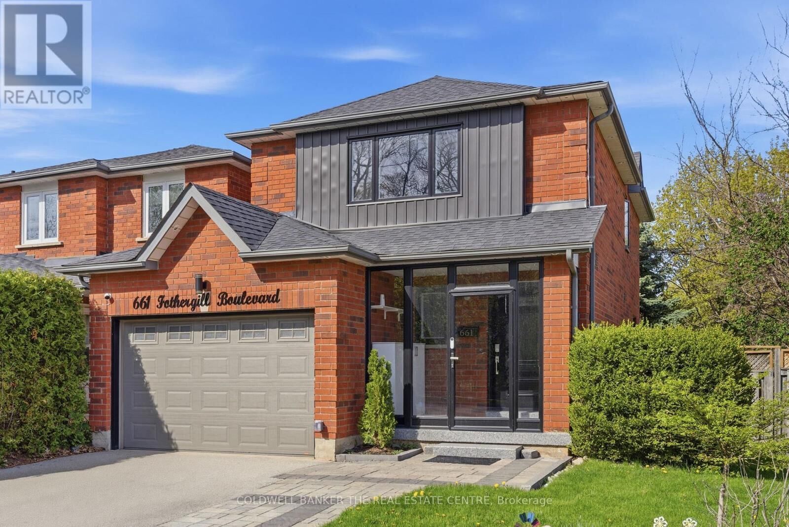 Property Photo: 661 Fothergill Boulevard ON L7L 6E5