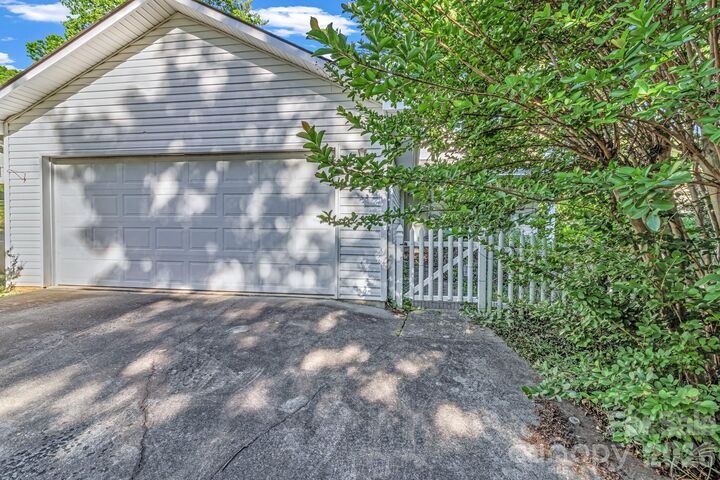 Property Photo:  105 Amelia Drive  NC 28792 