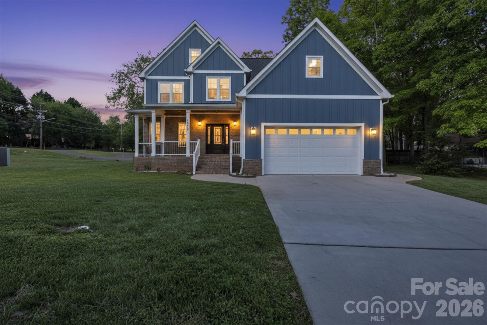 Property Photo:  3075 Jamestown Drive  NC 28054 