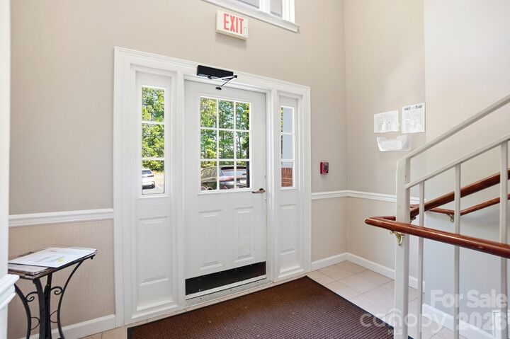 Property Photo: 11919 Ridgeway Park Drive NC 28277