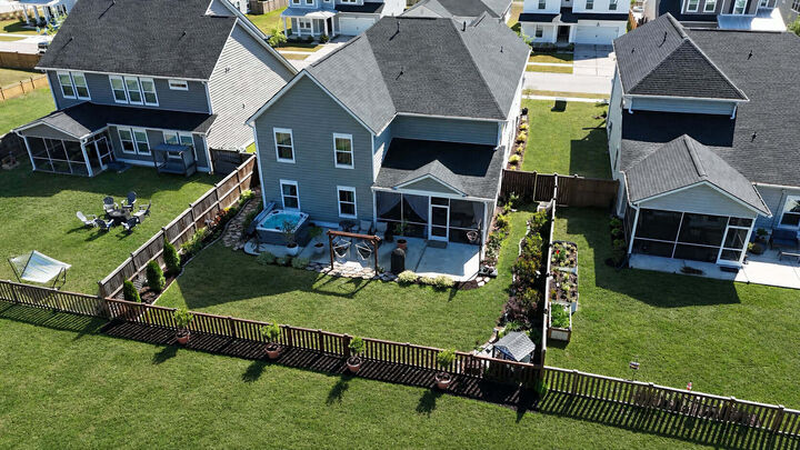 Property Photo:  233 Narrowleaf Avenue  SC 29485 