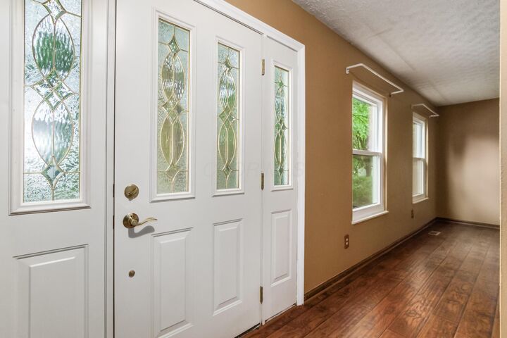 Property Photo:  880 Glen Rock Drive  OH 43081 