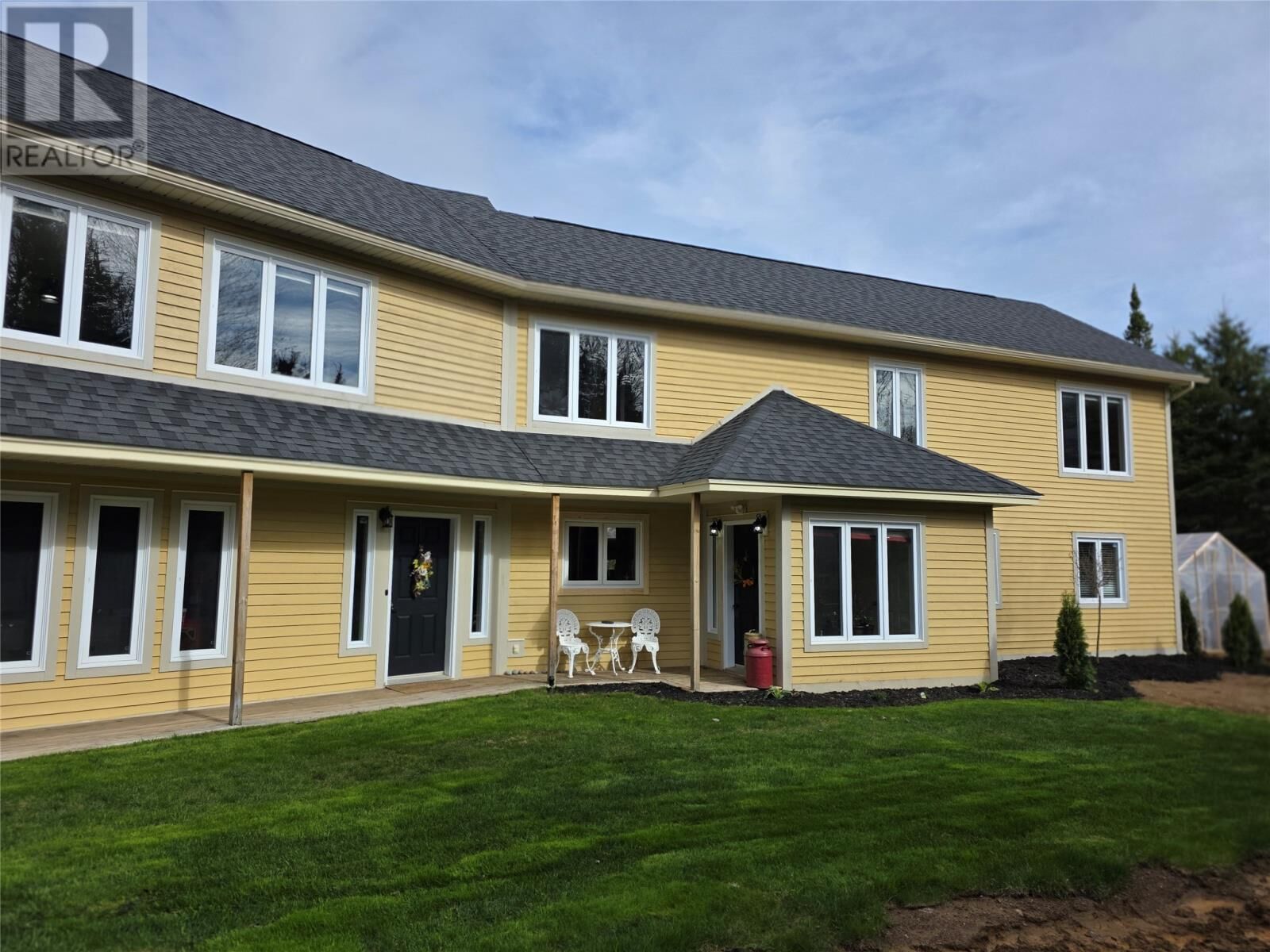 Property Photo: 4 Brook Close NL A2H 0E1