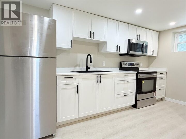 Property Photo: 149 Margaret Street 2 ON N7T 2Y3