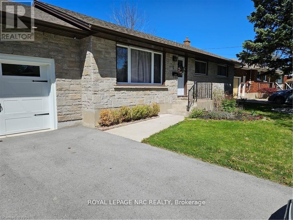 Property Photo:  5 Kilbourne Crescent  ON L2M 3E3 