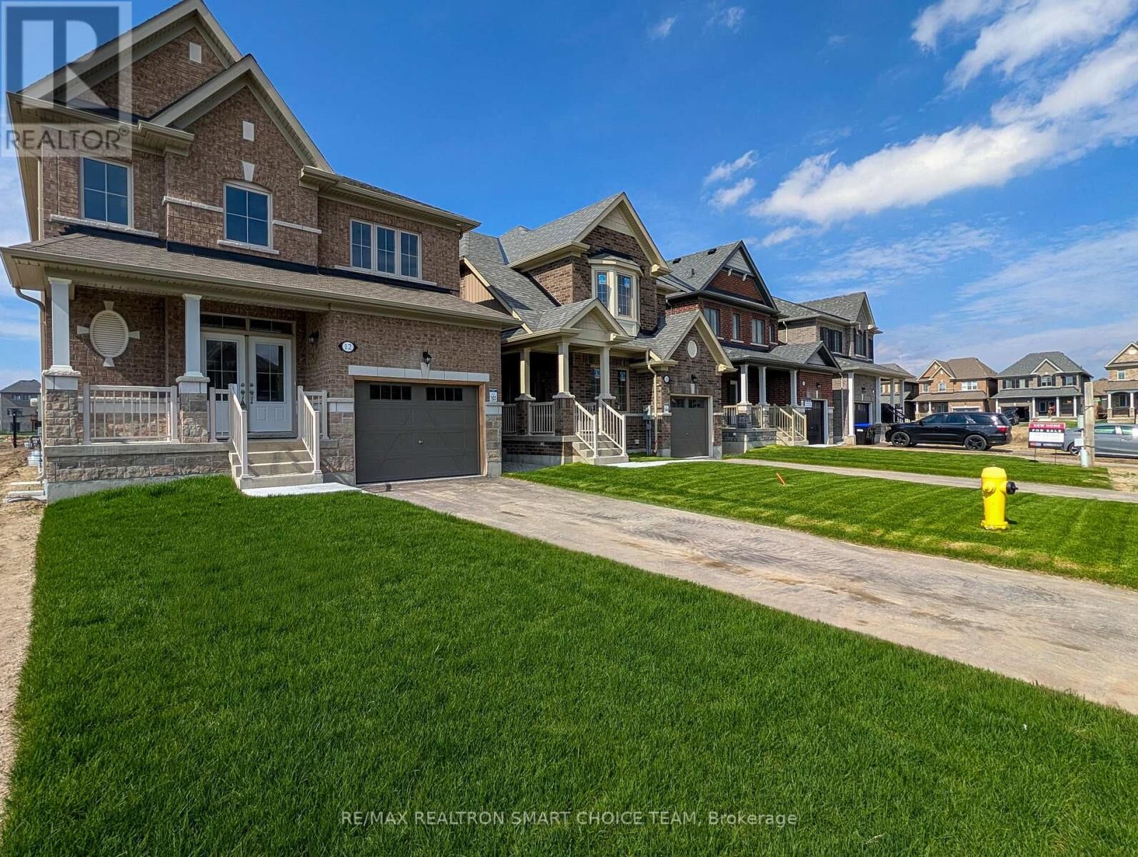 Property Photo:  12 Fenn Crescent  ON L9R 0X1 