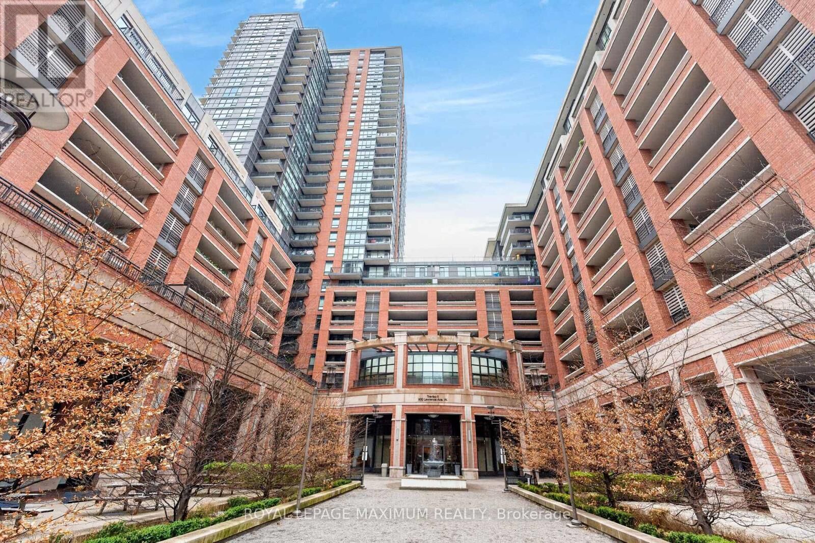 Property Photo:  830 Lawrence Avenue West 1510  ON M6A 0B6 