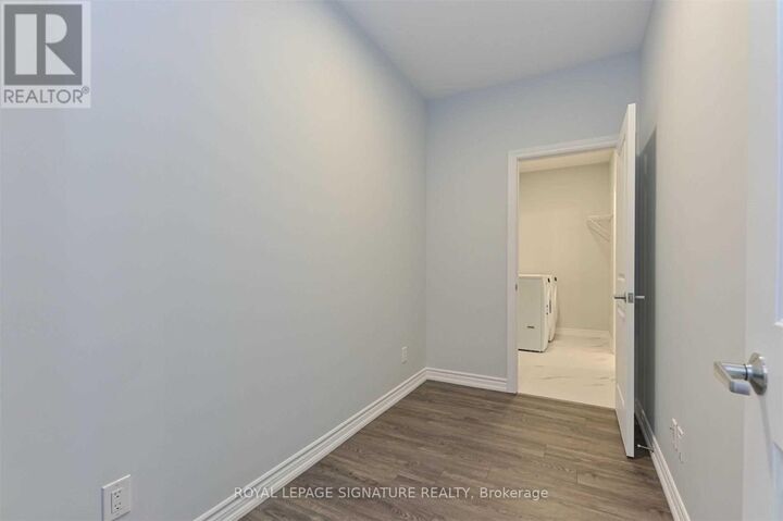 Property Photo:  529 South Pelham Road 208  ON L3C 0H7 