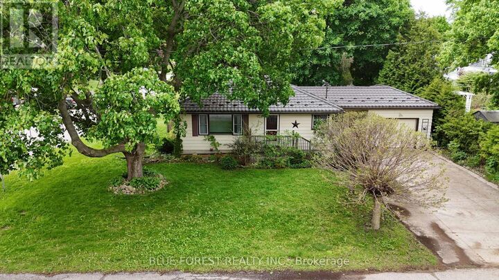 Property Photo: 234 Flora Street ON N0L 2C0