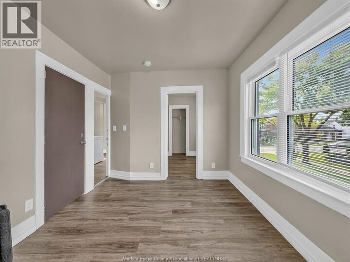 Property Photo:  669 Park Street West  ON N9A 5V7 
