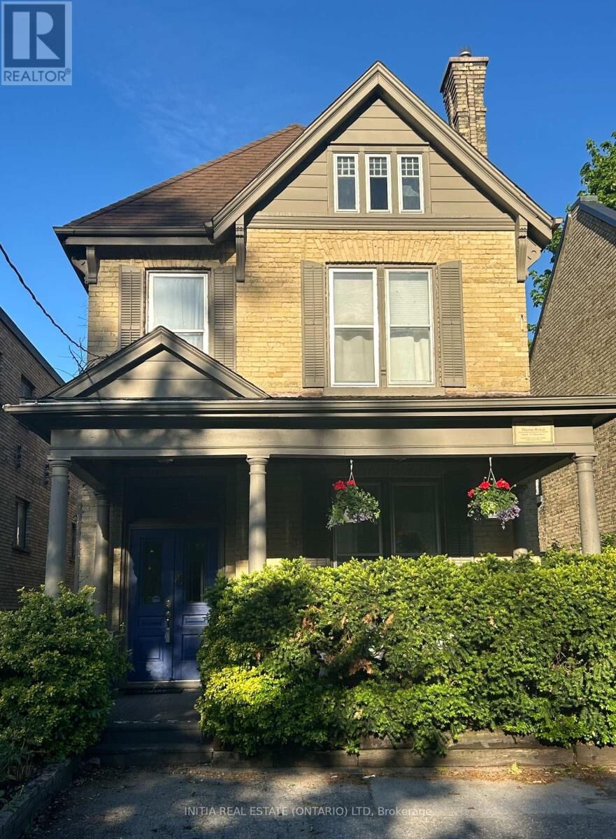 Property Photo:  31 Cartwright Street  ON N6B 2W5 