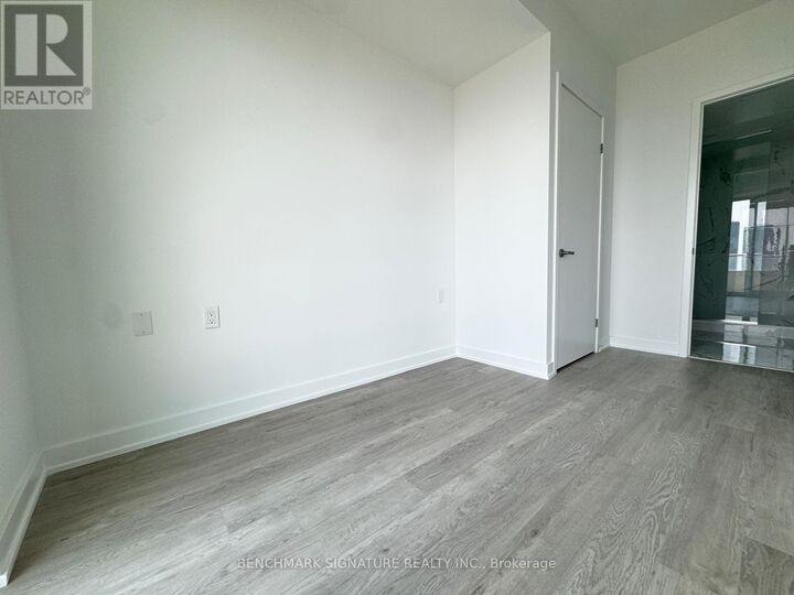 Property Photo:  88 Queen Street East 4803  ON M5C 0B6 
