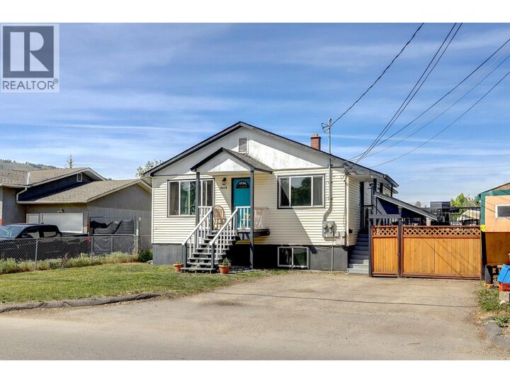 Property Photo:  3415 24 Avenue  BC V1T 1L7 
