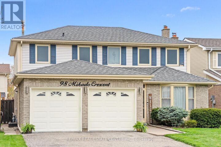 Property Photo:  98 Mikado Crescent  ON L6S 3R7 