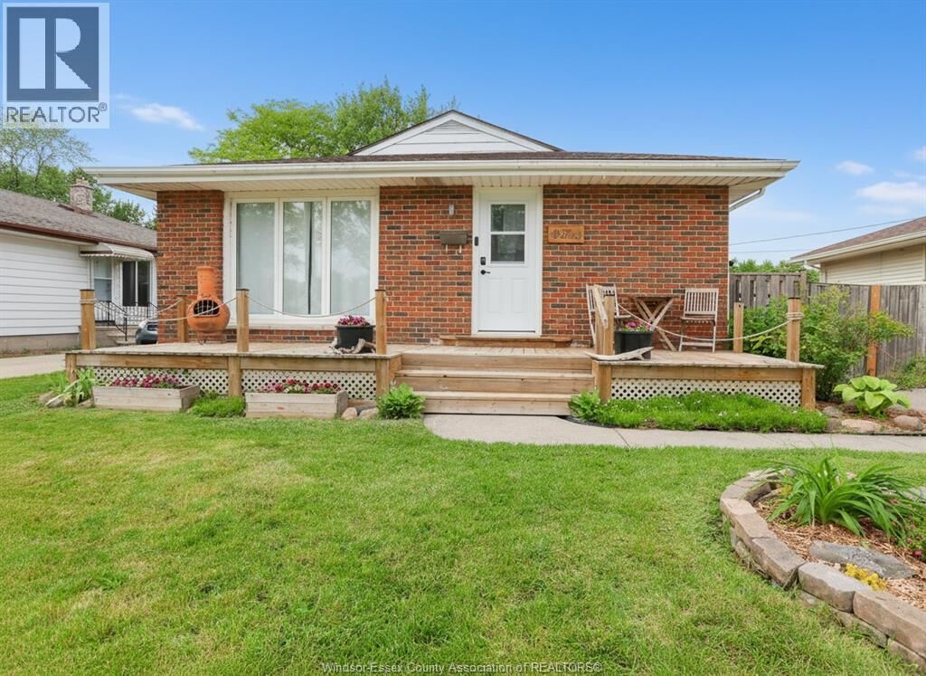 Property Photo: 8924 Little River Road ON N8S 2B6