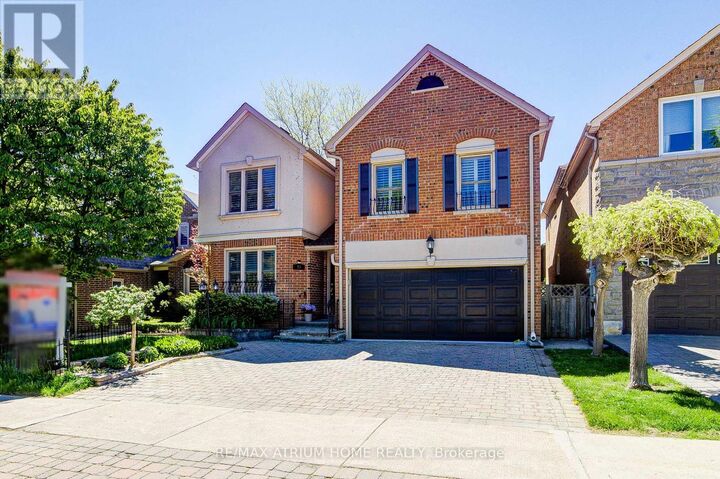 Property Photo:  77 Rosedale Heights Drive  ON L4J 4T3 