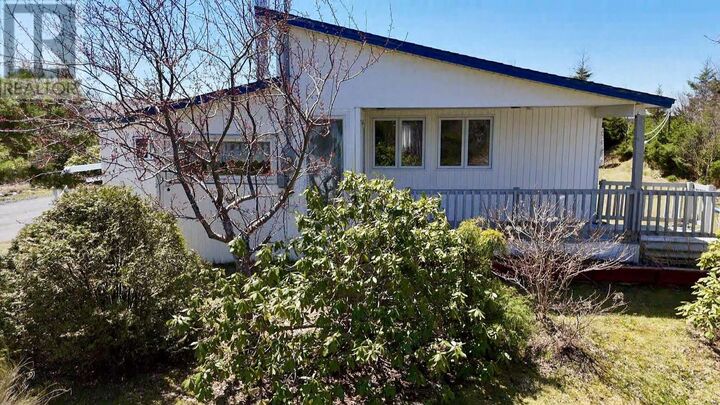 Property Photo: 10 Holiday Hill Road NL A0B 0C2