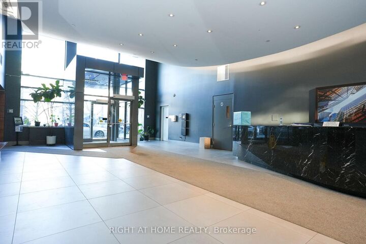 Property Photo: 68 Abell Street 938 ON M6J 0B1