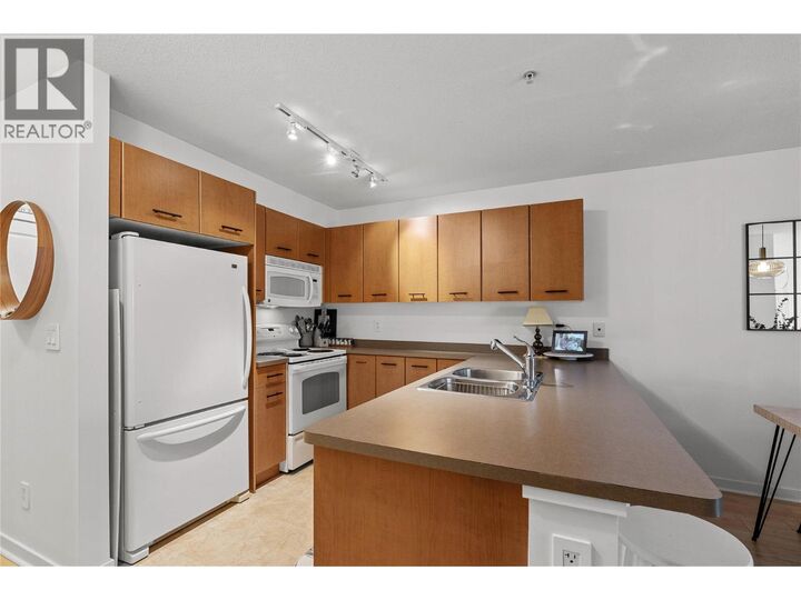 Property Photo:  539 Yates Road 107  BC V1V 2T8 