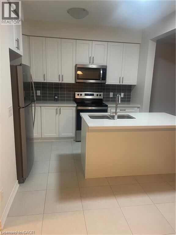 Property Photo:  27 Roywood Street  ON N2R 0S5 