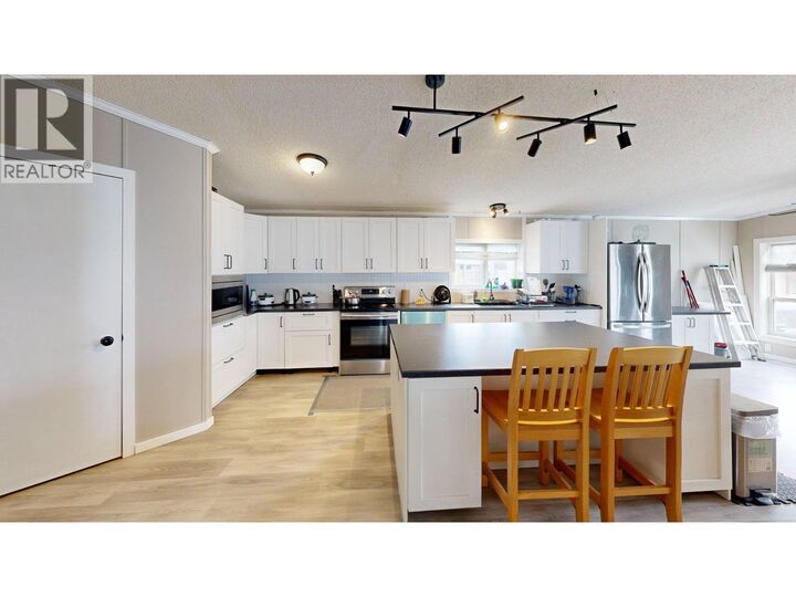 Property Photo: 1040 9th Avenue 51 BC V0A 1H0